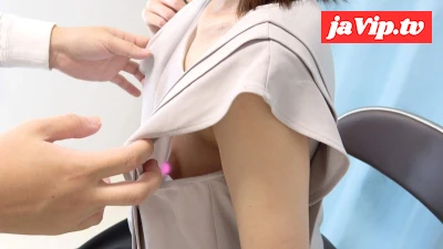 fc2ppv-4765290 - A touch examination of a neat and tidy beauty ♡ Despite her fierce resistance, she gets her breasts massaged and squeezed for a surprise after receiving a vaccination ♡ [Upskirt / Hospital]