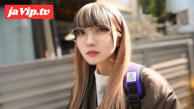 fc2ppv-4767706 - 【個撮】都内コンカフェ勤務・地雷系メンヘラまことちゃん18歳♡依存体質×敏感♡初ハメ撮りピル無し生中出し