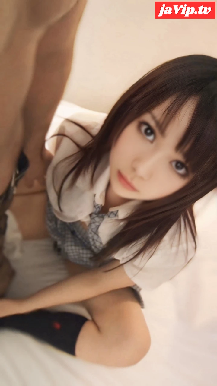 fc2ppv-4771970 - 【SSS級レア】卒業数か月♡音楽活動中のバンドガールRちゃん(18)制服でハメ撮り初解禁。キツキツ未使用マ〇コに絶頂！ - FC2PPV動画をオンラインで視聴 - jaVip