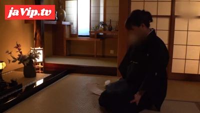 fc2ppv-4775050 - 【素人／未亡人】喪服姿の清楚系未亡人。変態オヤジのねっとり愛撫に快楽堕ち。ガクガク痙攣してイキ狂っちゃってます。