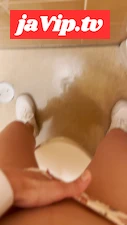 fc2ppv-4804172 - 【短編割価格】美人なのに残念すぎる陥没乳首ちゃん。お店トイレでスニーキングチクホジオナニー。