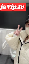 fc2ppv-4803827 - 【露出狂人妻　男*トイレで全裸オナニー 】男*　トイレ　NTR 寝取られ　人妻　貧乳　デカケツ　スレンダー　ちっぱい　華奢　アジア　Asia Oバック　エロ下着