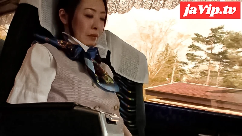 fc2ppv-4809752 - 【リーク×バスガイド】働く美女のエロ事情が届きました…【Ⅲ】 - FC2PPV動画をオンラインで視聴 - jaVip