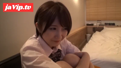 fc2ppv-4704746 - 18歳巨乳の制服**が恥ずかしそうに身体をクネラせてエロ顔になる一部始終