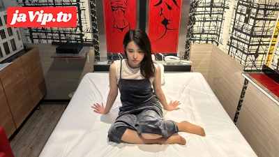 fc2ppv-4700175 - 衝撃の初出演　CMで話題の本物タレント　事務所も知らない非公式ハメ撮り