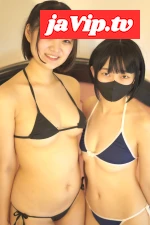 fc2ppv-4648930 - ２弾、巨乳ひめちゃん、低身長美乳素人わかちゃん、マイクロビキニ水着で、３Ｐ中出しセックスハメ撮り動画、レビュー特典で無修正