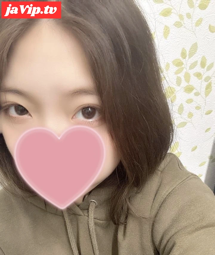 fc2ppv-4637972 - 【完全素人初撮り】恥ずかしがり屋で芋カワイイ18歳♡危※な生挿入だけどあまりの気持ちよさに感じまくり…特典有り - FC2PPV動画をオンラインで視聴 - jaVip